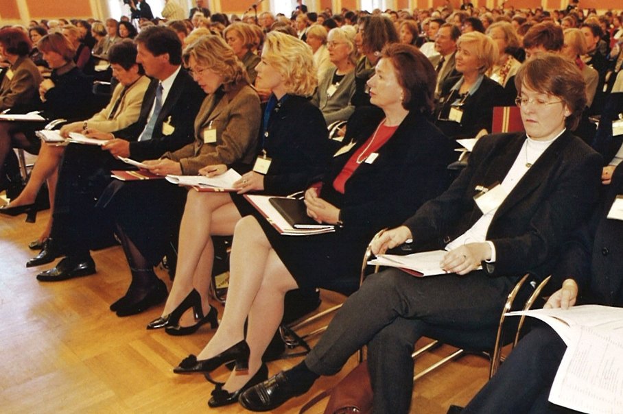 Foto vom Publikum des Gründungskongresses der EAF.
